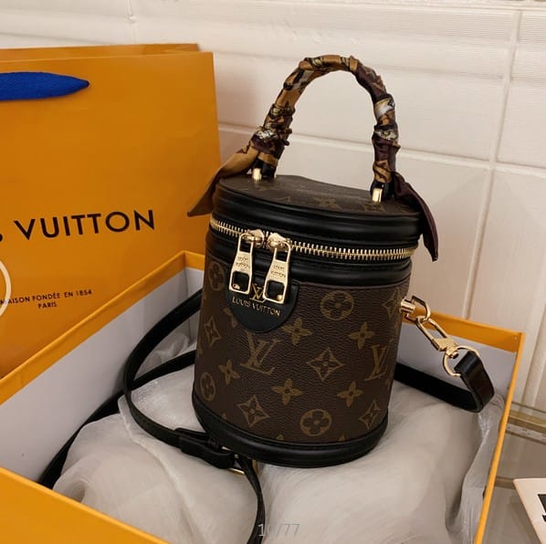 Louis Vuitton Bucket Bag