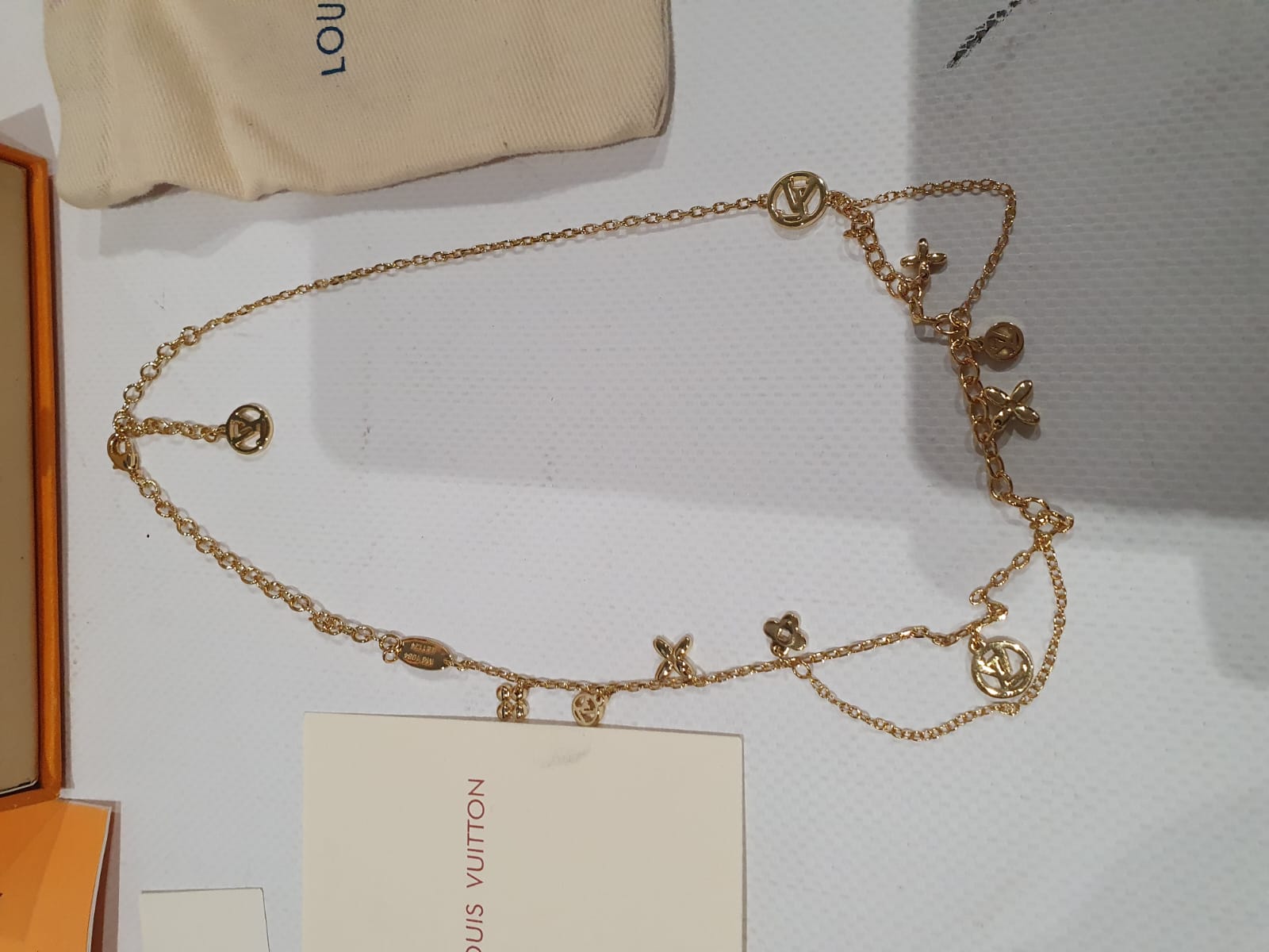 LOUIS VUITTON Blooming Supple Necklace 705440