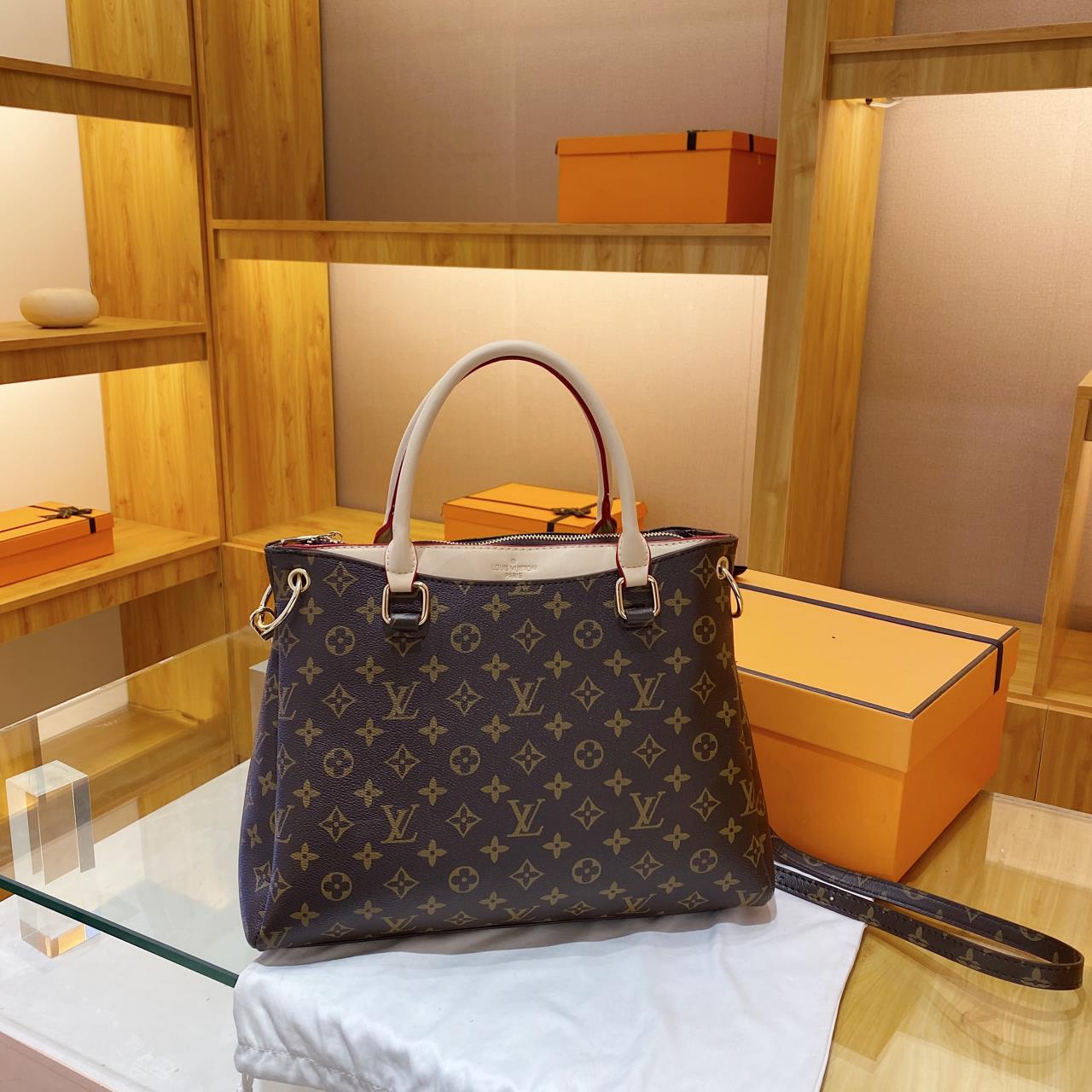 Louis Vuitton Handbag