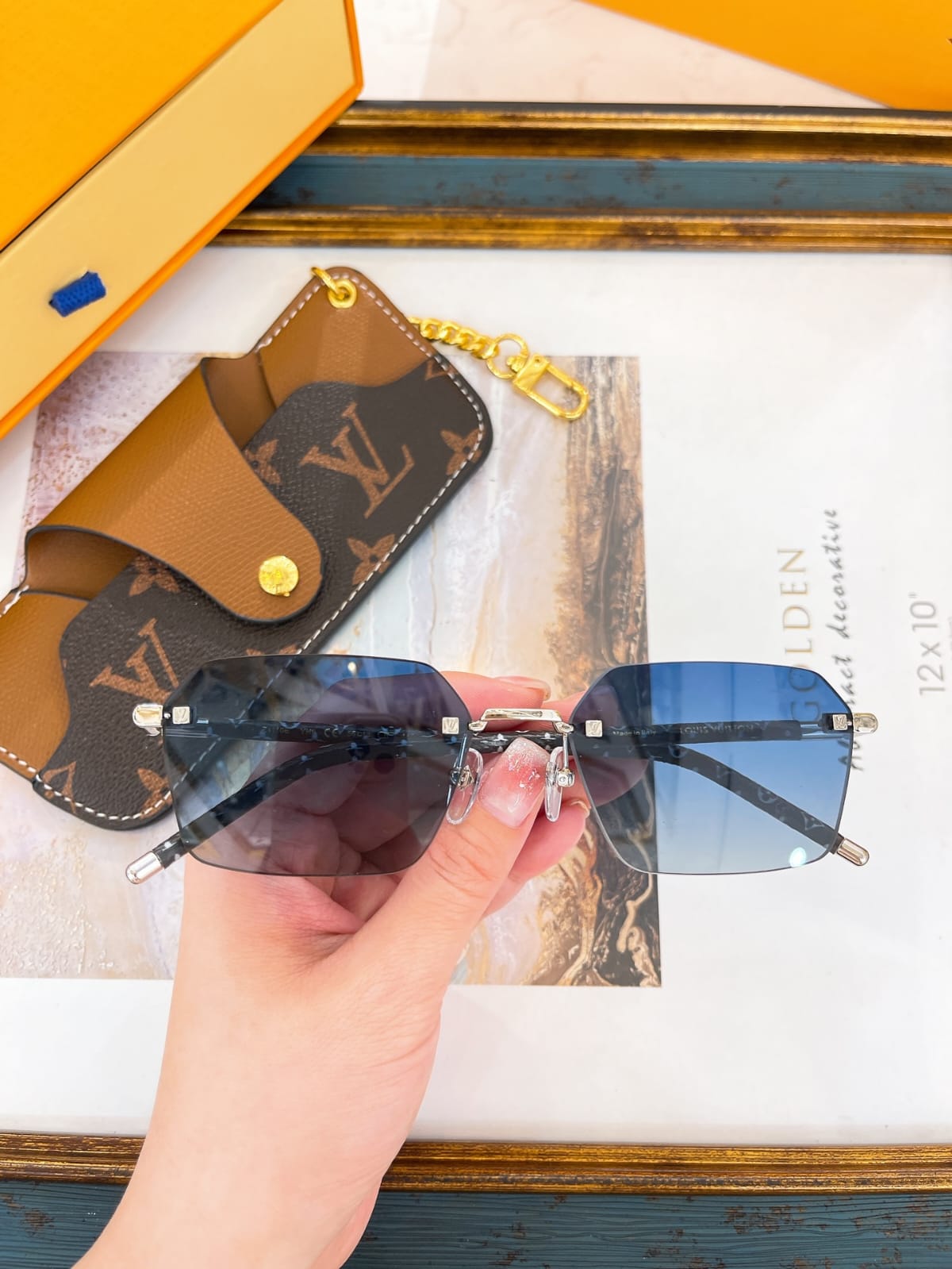 Louis Vuitton Air Square Sunglasses