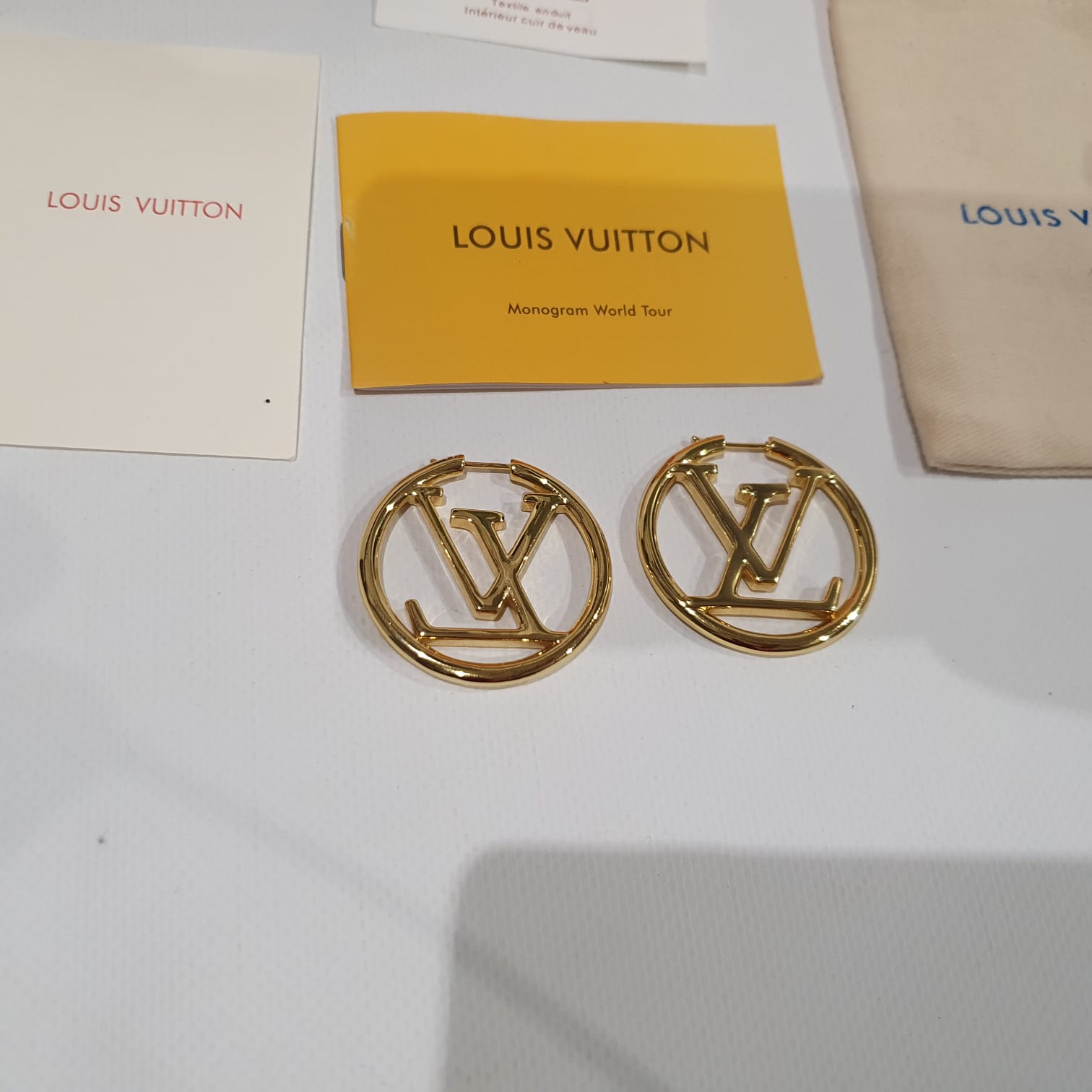 Louis Vuitton Hoop earrings