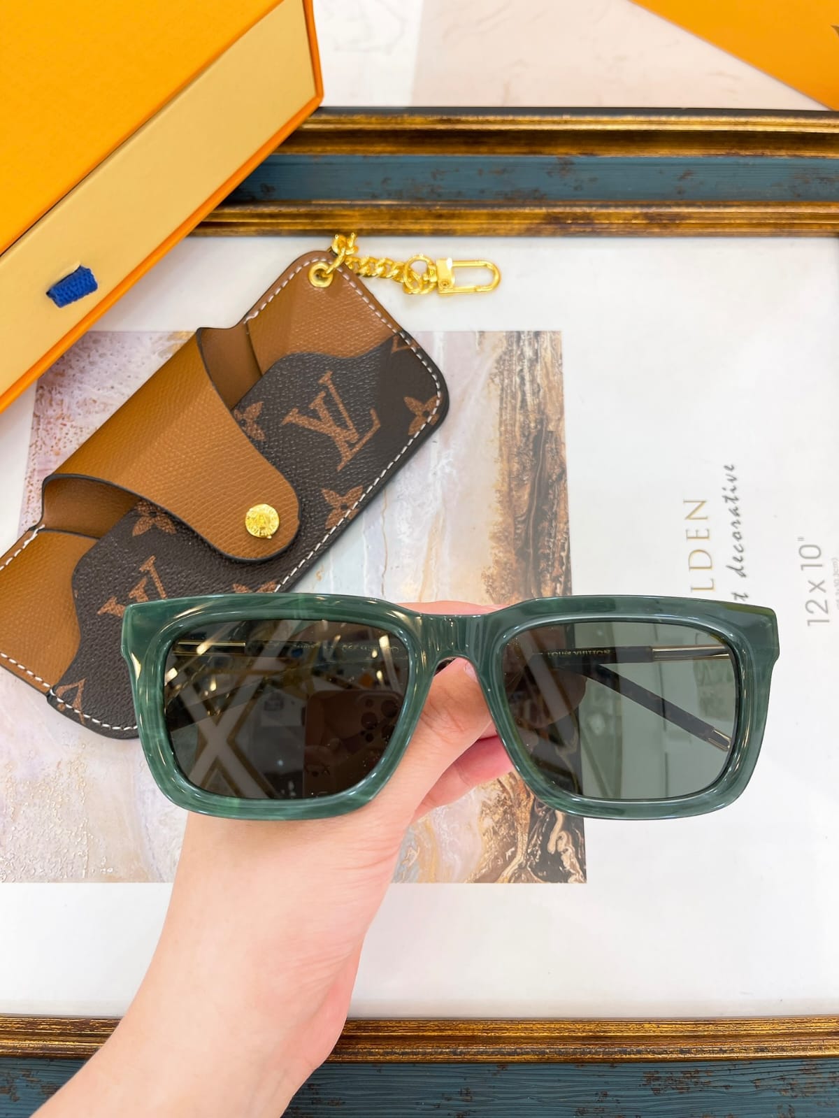 Louis Vuitton MNG Blaze Square  Sunglasses