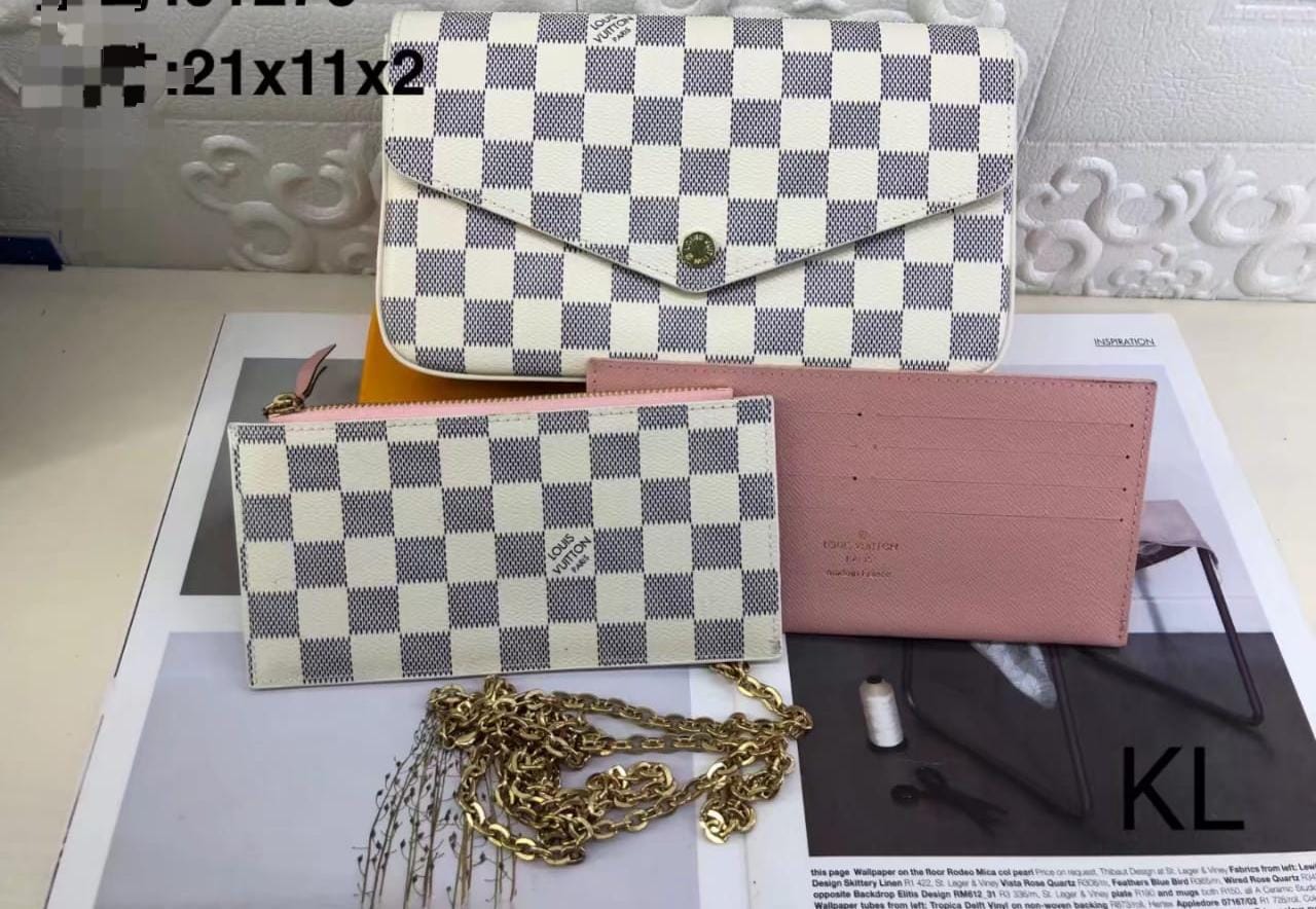 Louis Vuitton Pochette Fèlicie Handbag