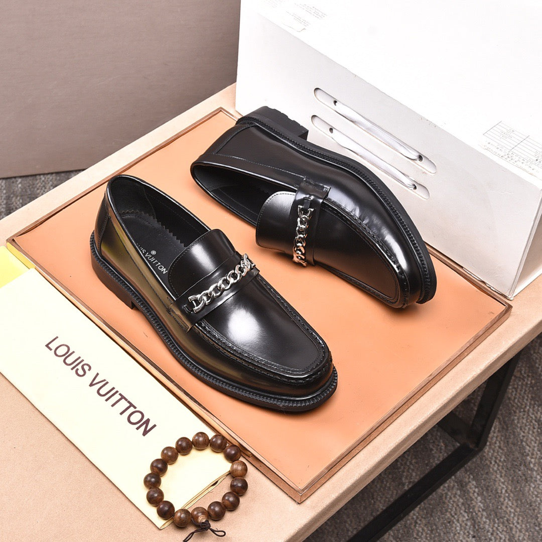 Louis Vuitton Mocassin shoes