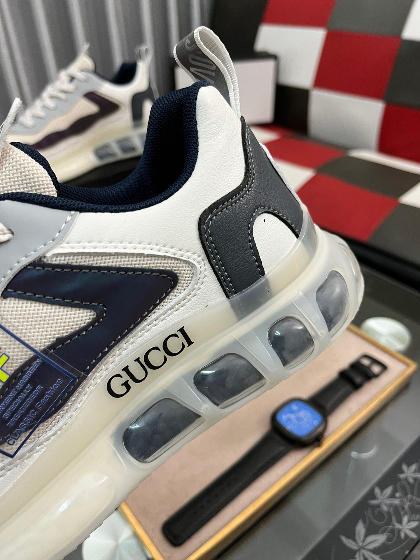 Gucci sneaker