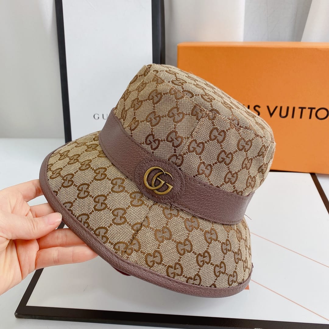 Gucci bucket hat