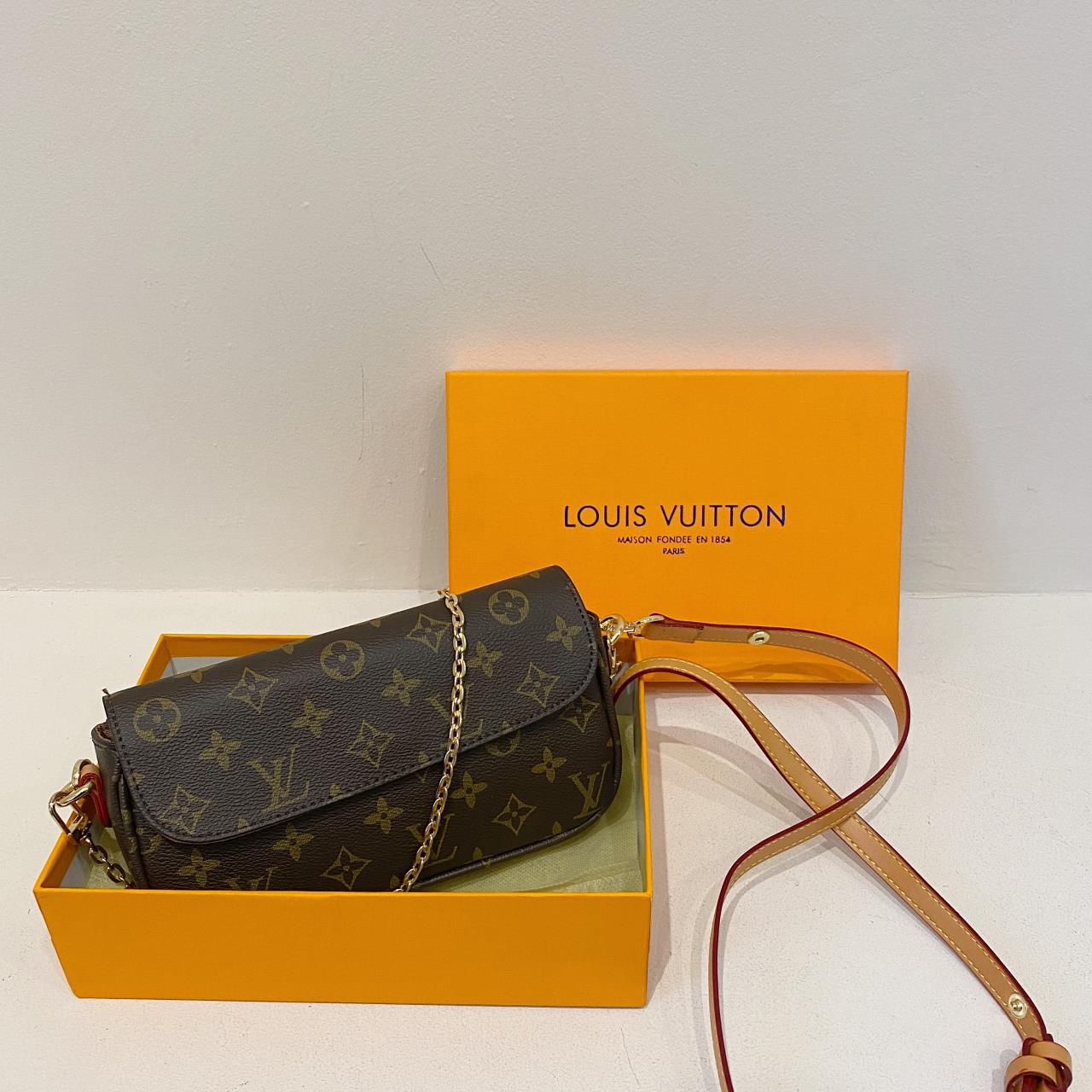 Louis Vuitton Handbag