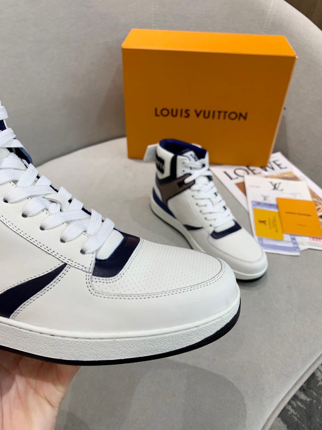 Louis Vuitton sneaker