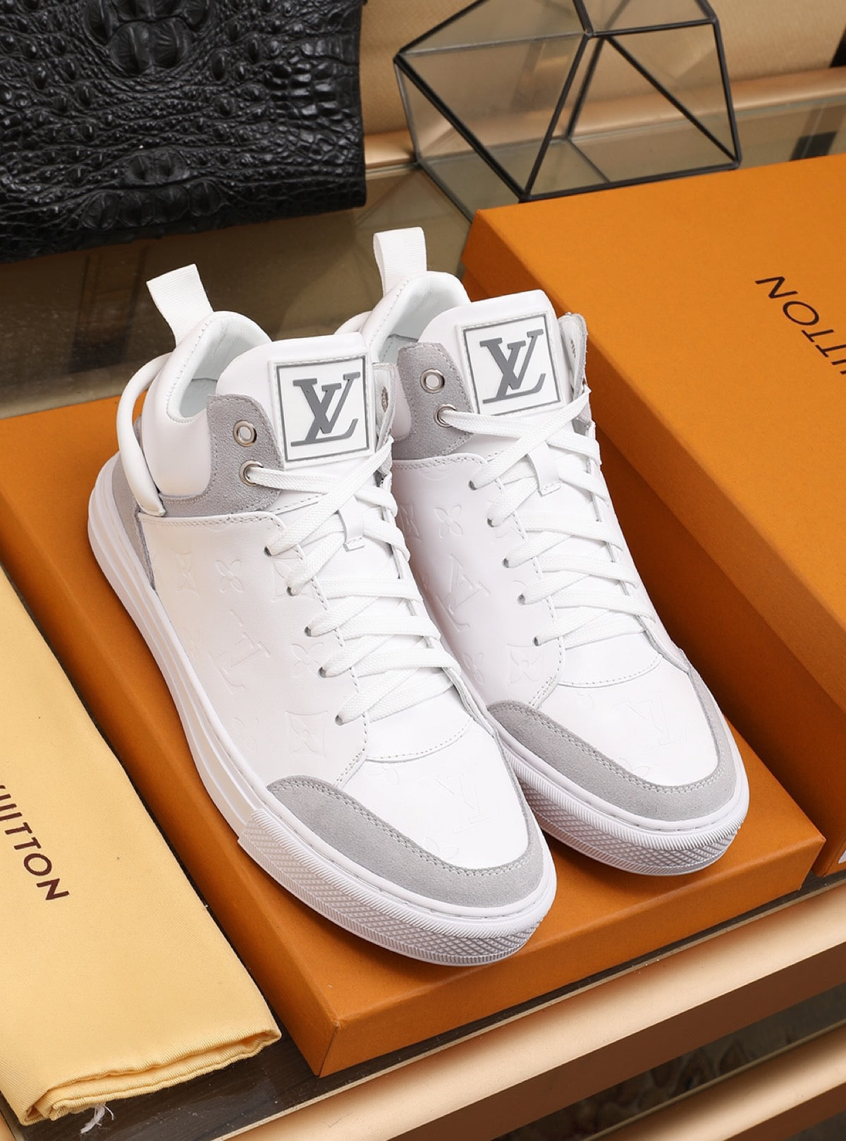 Louis Vuitton sneaker