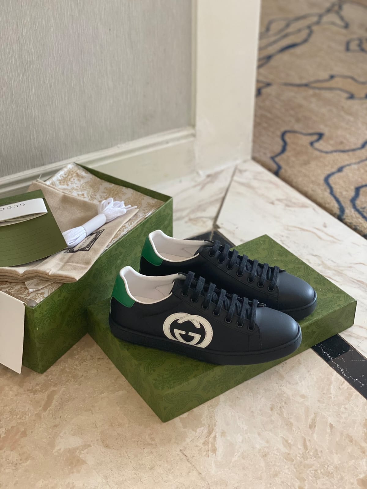 Gucci sneakers