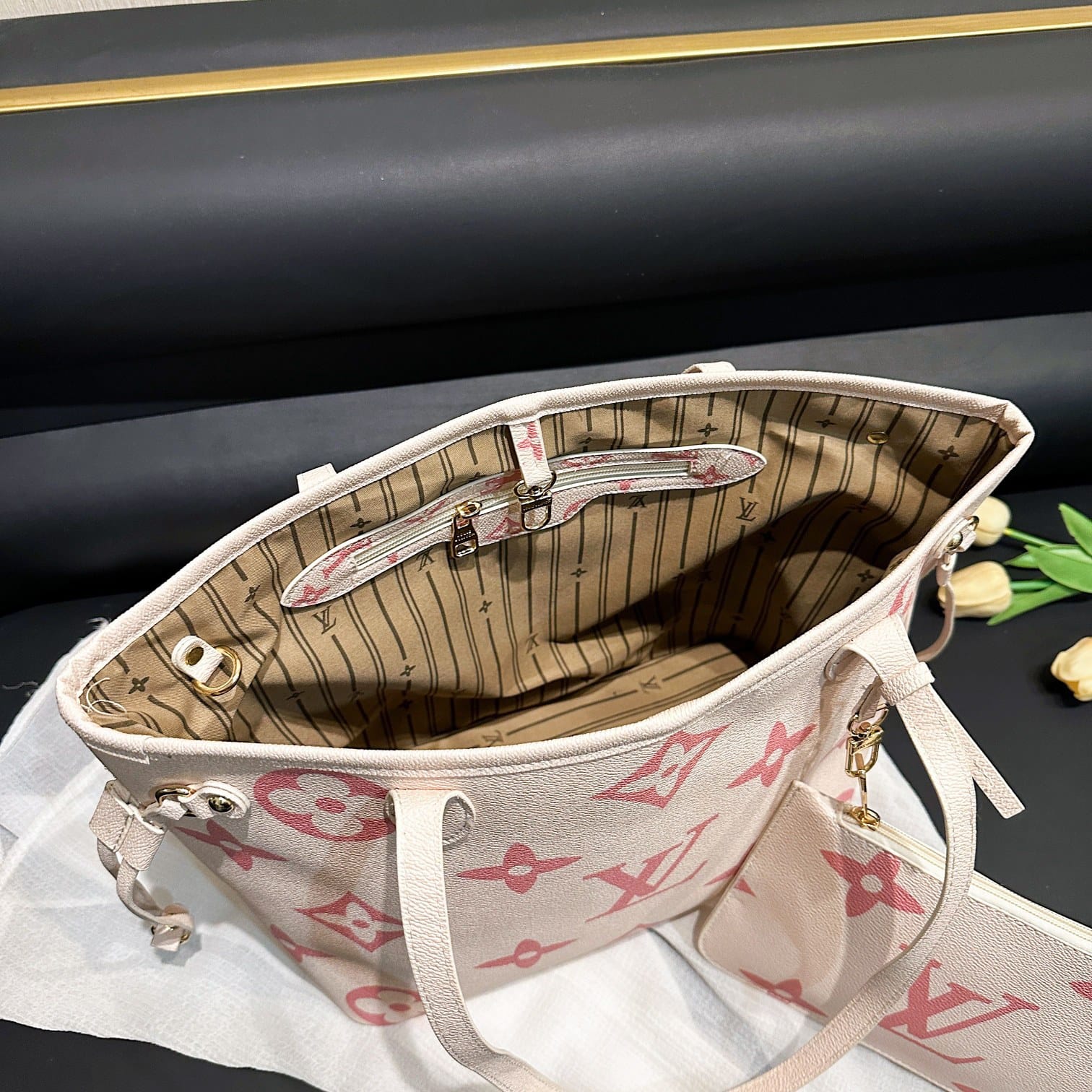 Louis Vuitton Locky BB Handbag