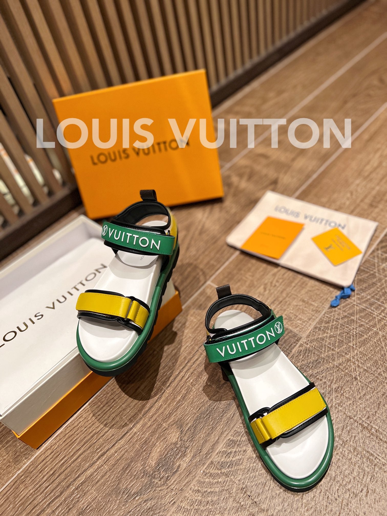 Louis Vuitton Unisex Pool Pillow Flat Comfort Sandal