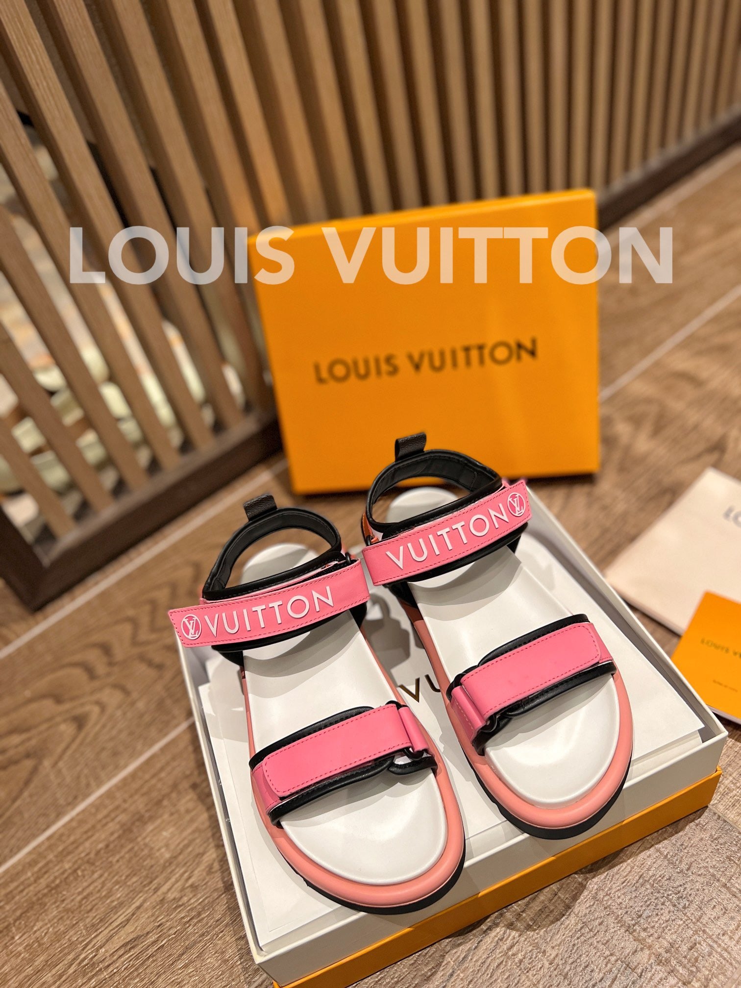 Louis Vuitton Unisex Pool Pillow Flat Comfort Sandal