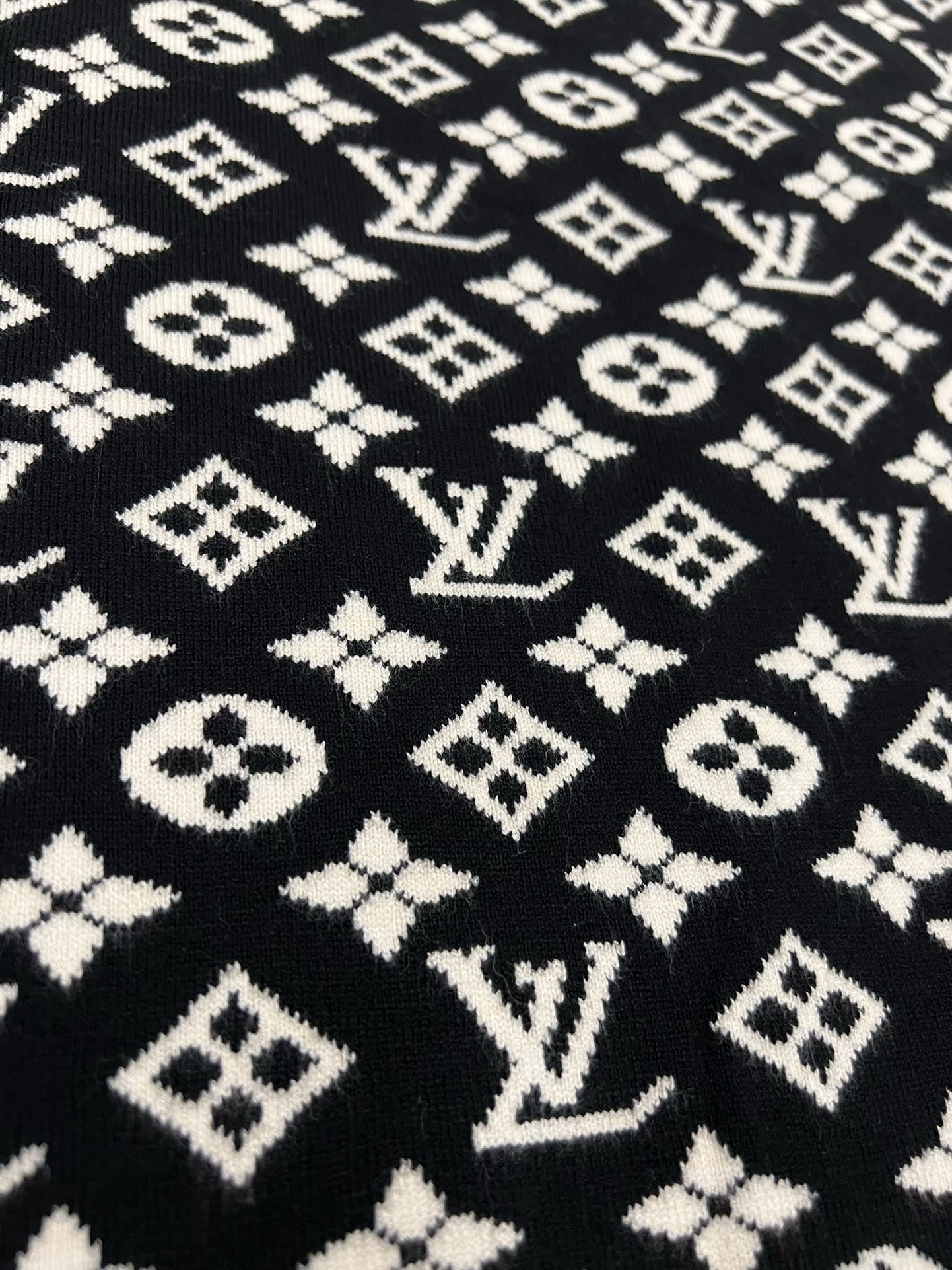 Louis Vuitton Sweater