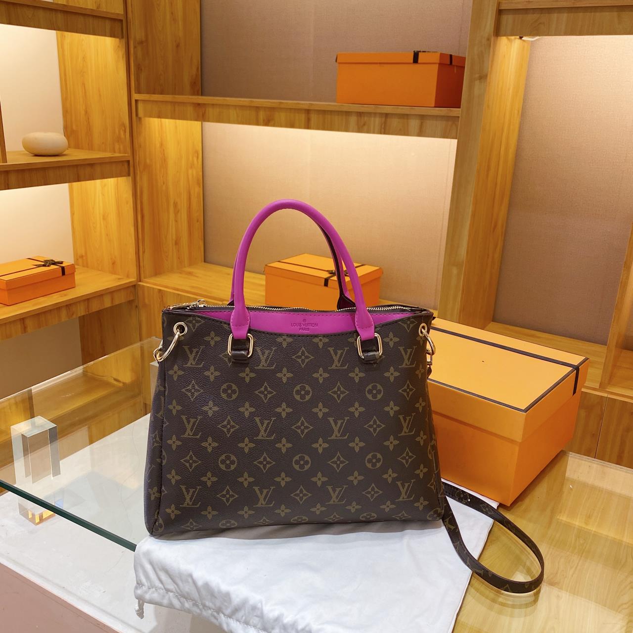 Louis Vuitton Handbag