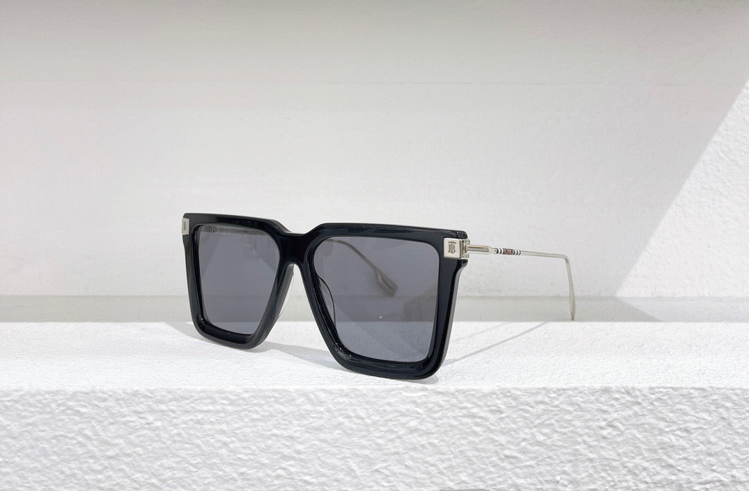 Burberry sunglasses