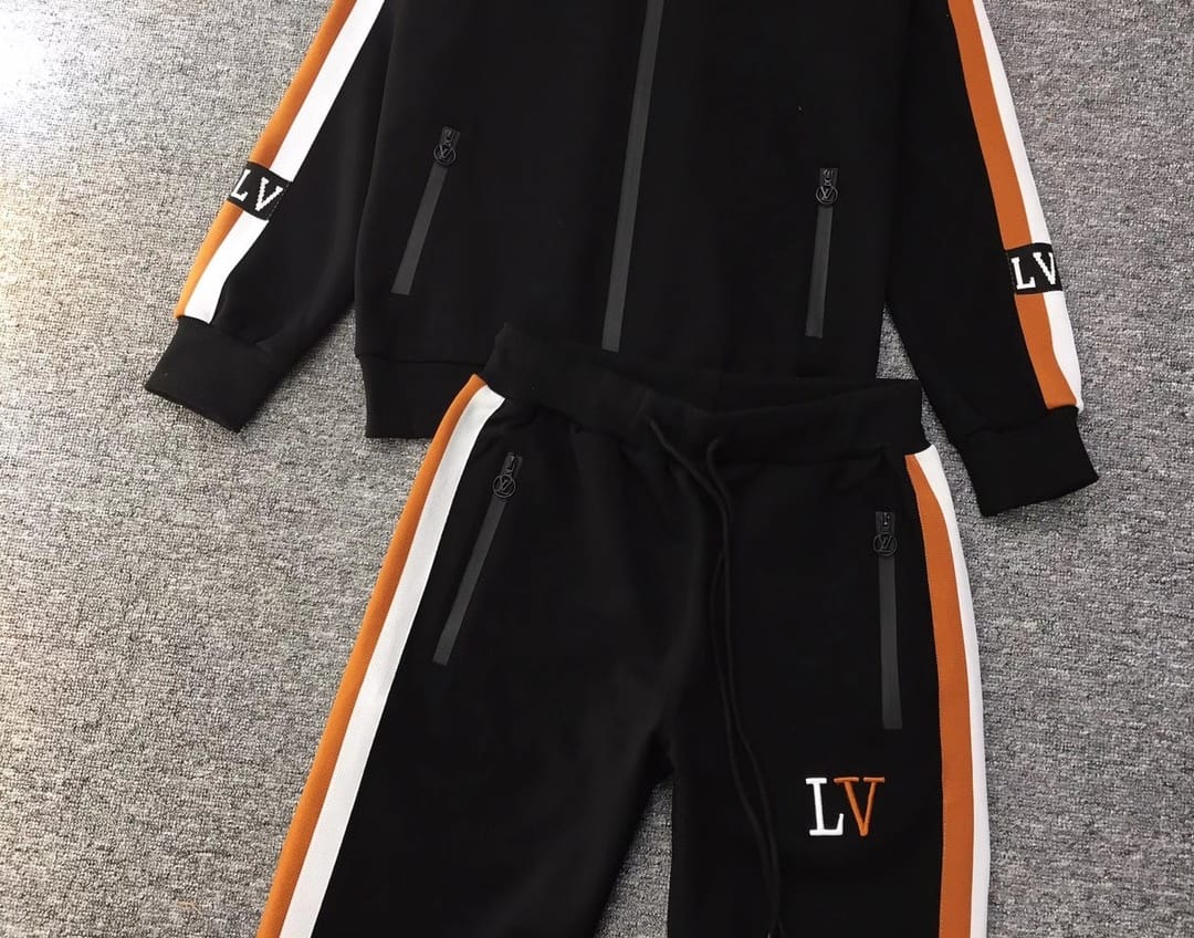 Louis Vuitton  Jogger and T-shirts Set