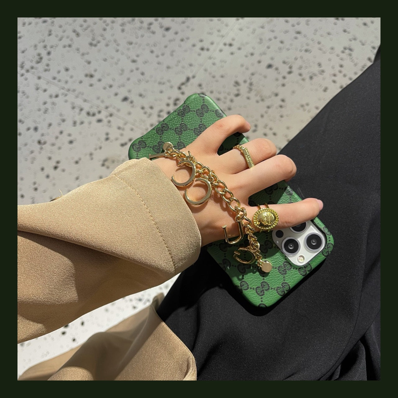 iPhone case - Gucci