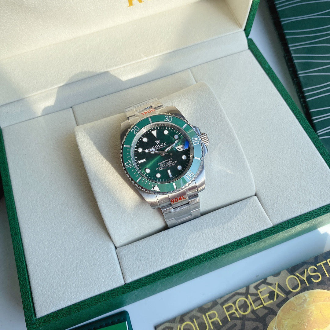 Rolex Submariner Green index dial Oyster - 39mm