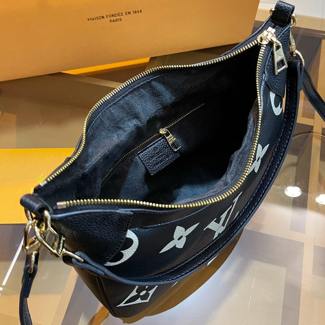 Louis Vuitton  Bagatelle Handbag Sets