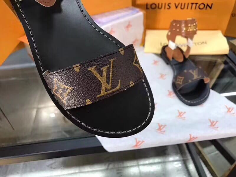 Louis vuitton nomad sandals deals