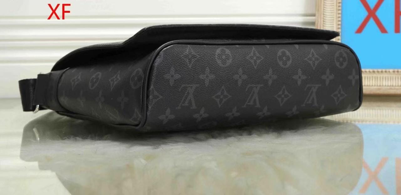 Louis Vuitton Crossbody Bag