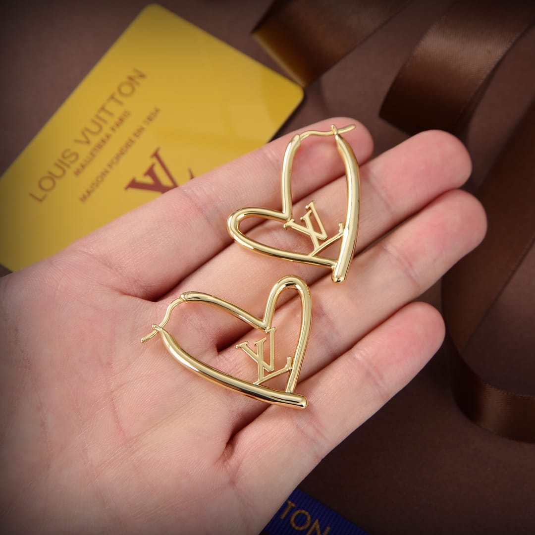 Louis Vuitton heart shaped Earrings – Merit Trends