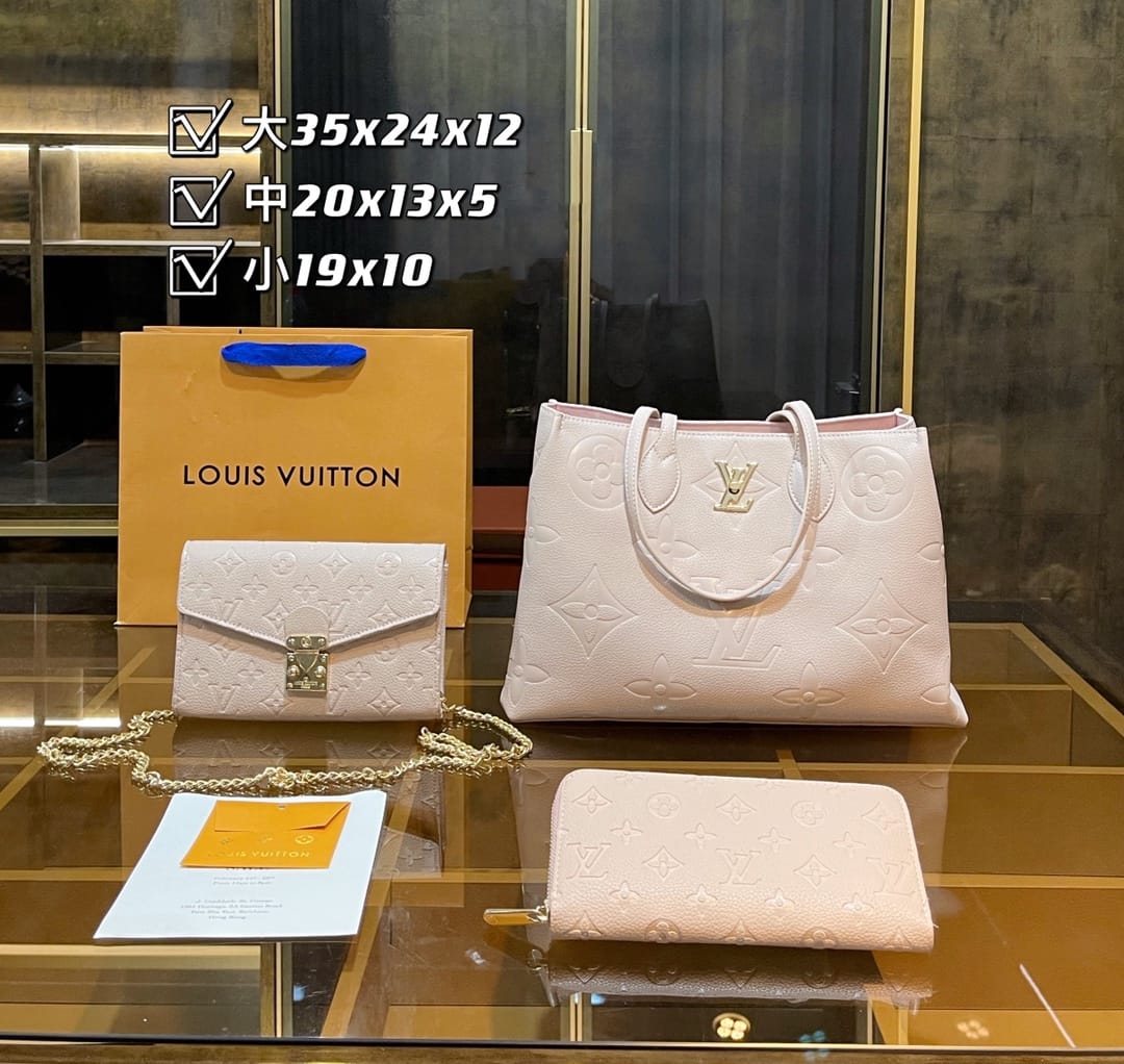 Louis Vuitton LockMe shopper Handbag Sets