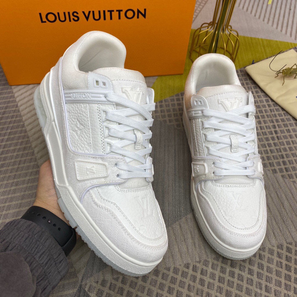 Louis Vuitton  Sneakers