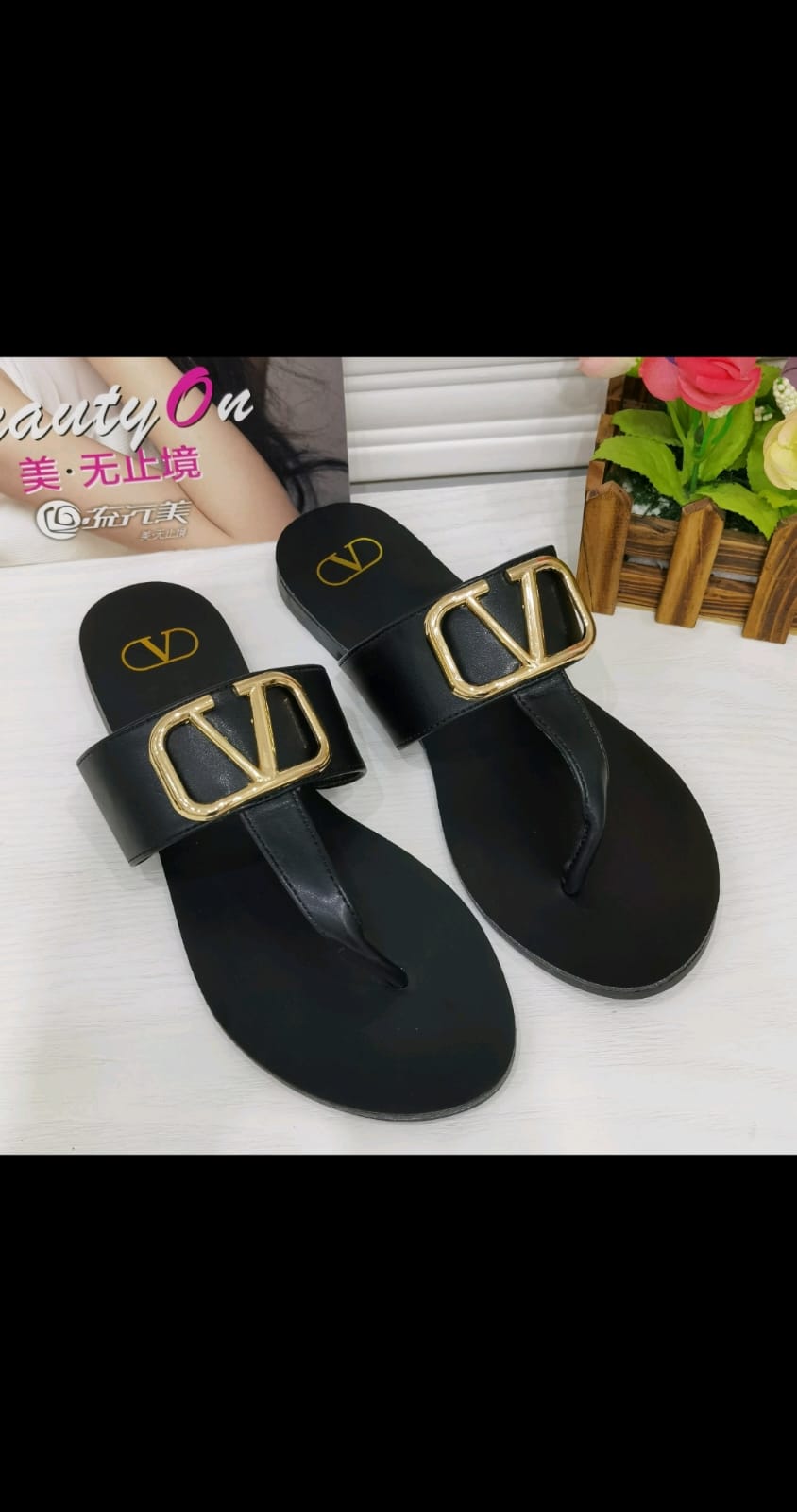 Valentino VLT Sandals