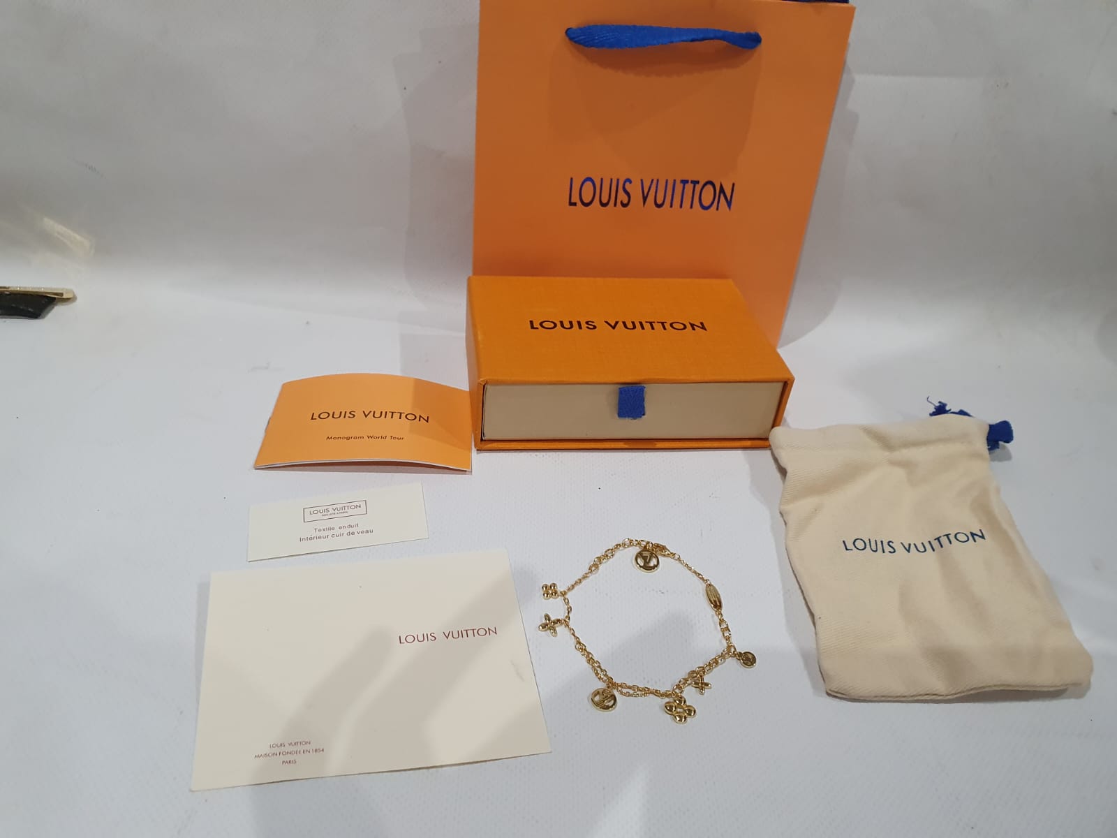 Louis Vuitton BLOOMING SUPPLE BRACELET