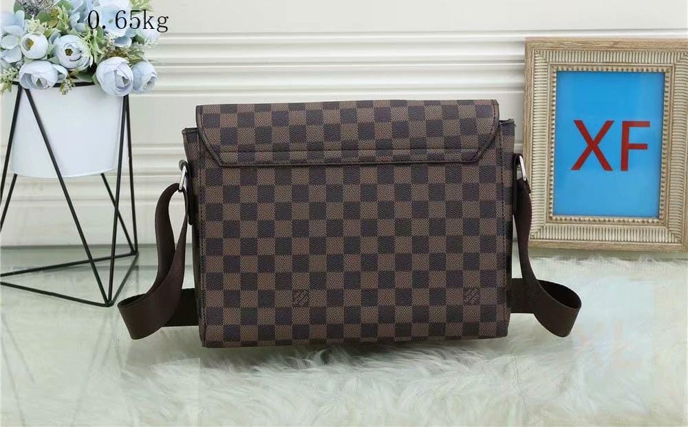 Louis Vuitton cross body bag