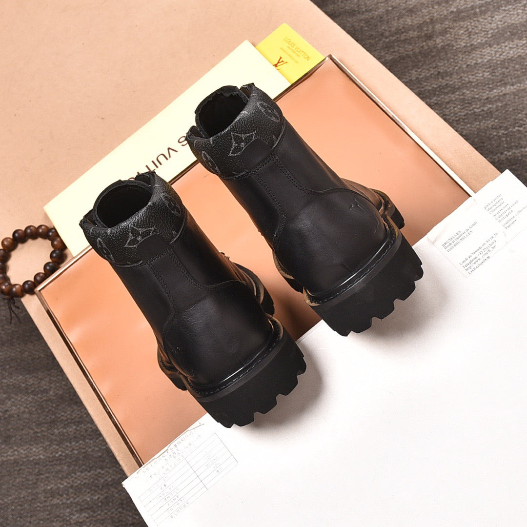 Louis Vuitton ankle shoes boots