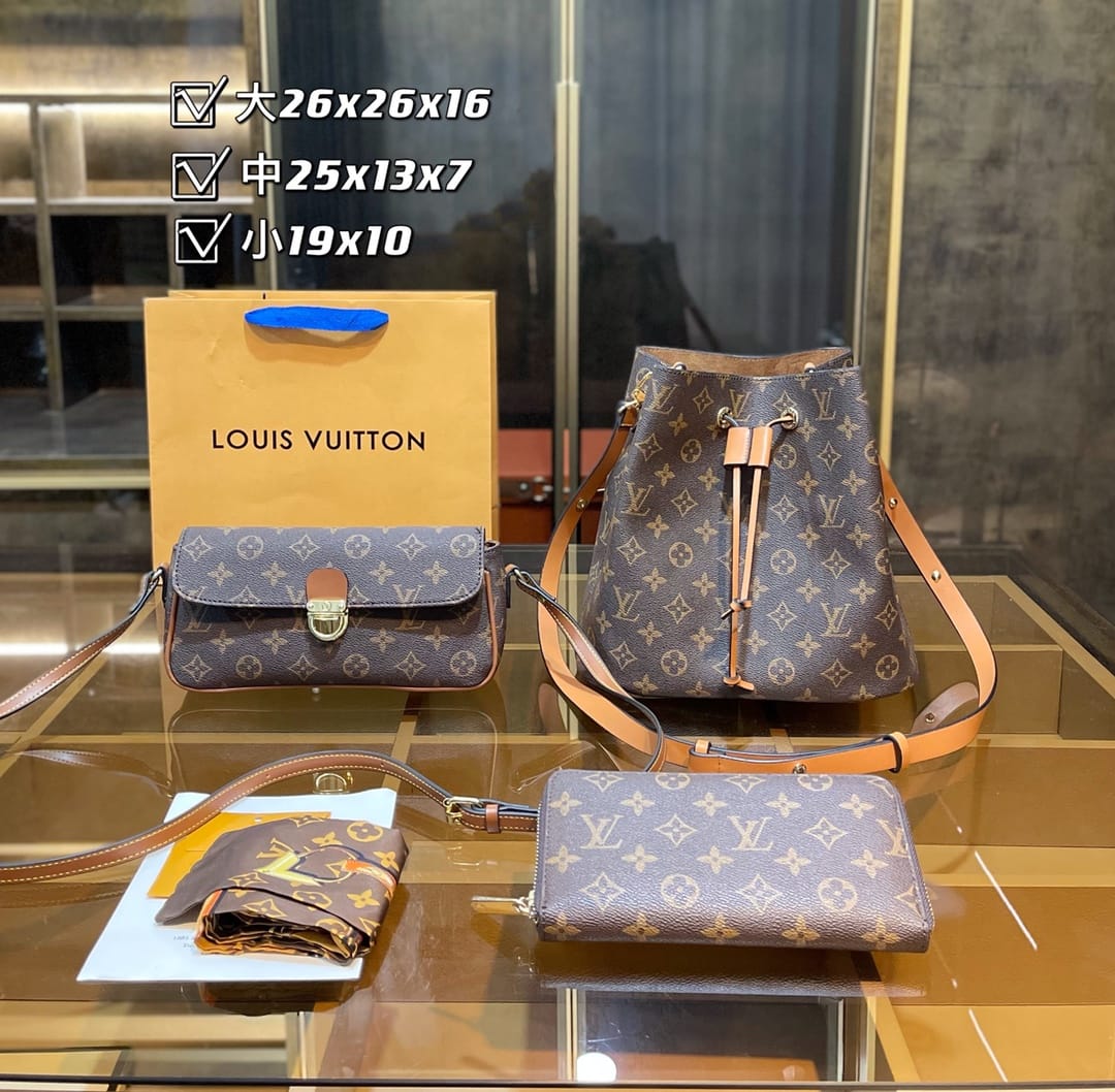 Louis Vuitton Néonoé Handbag Sets