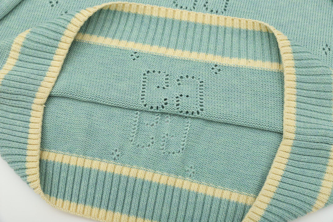 Gucci sweater