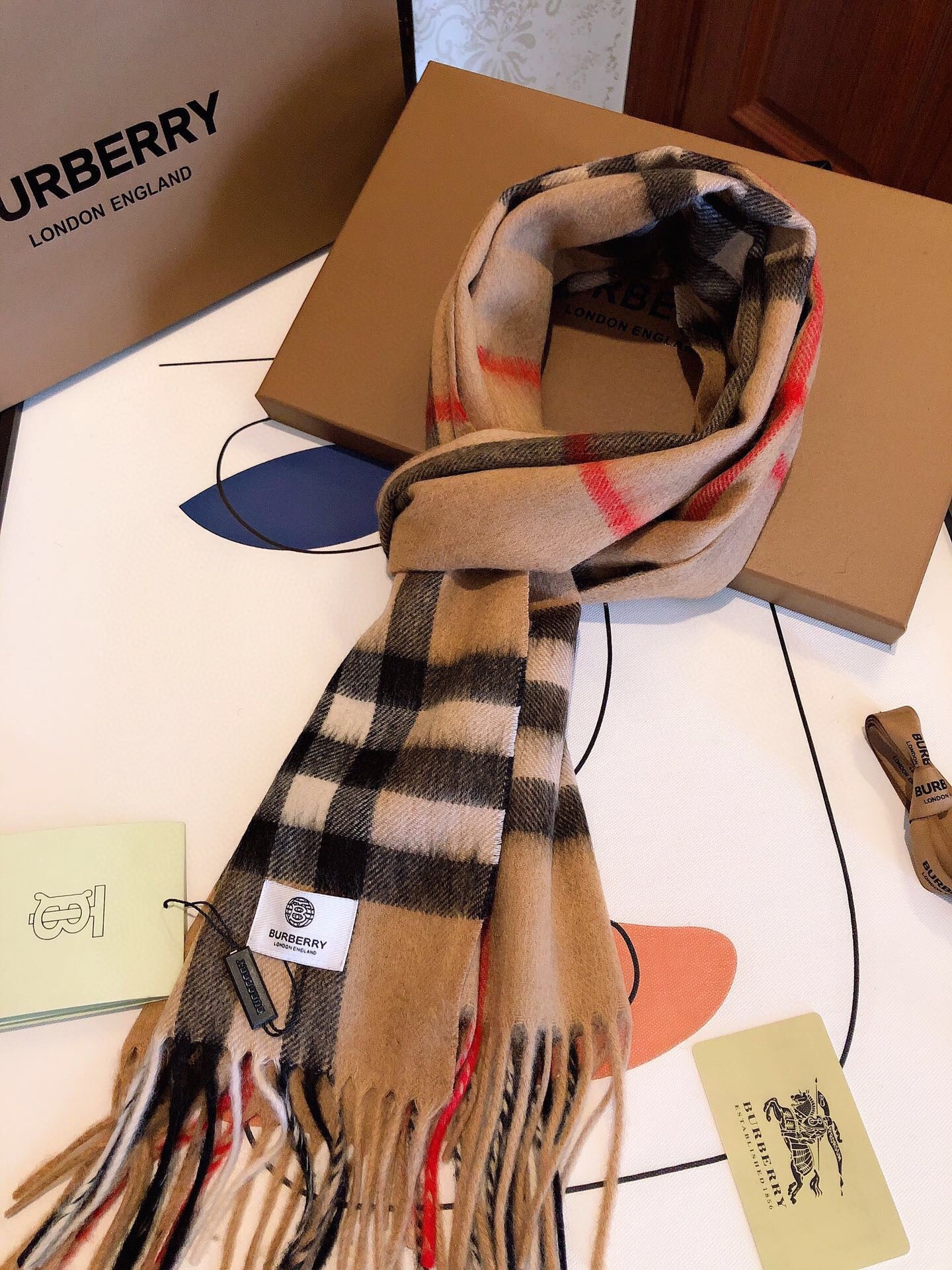 Burberry scarf – Merit Trends