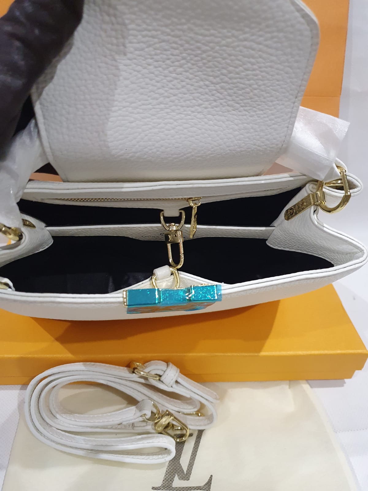 Louis Vuitton Capucines BB Handbag