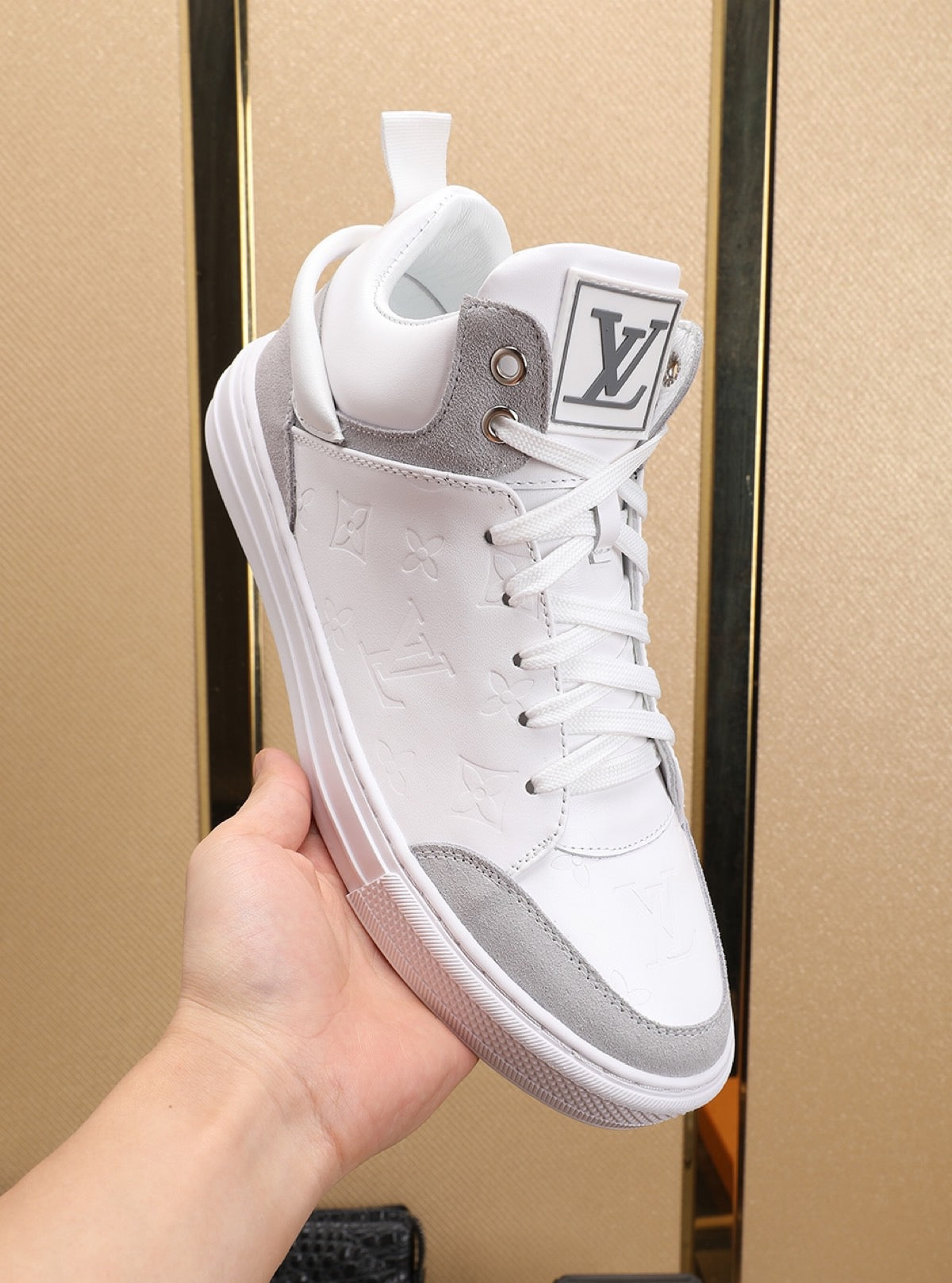 Louis Vuitton sneaker