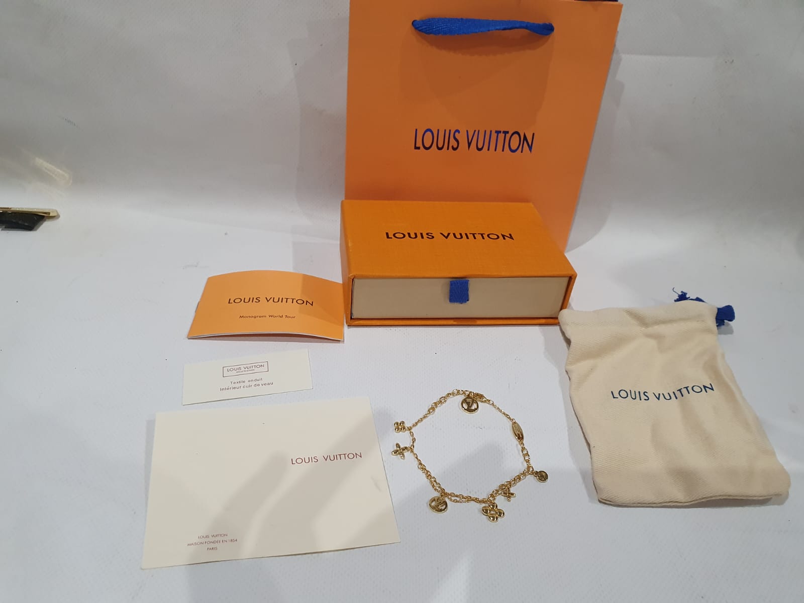 Louis Vuitton BLOOMING SUPPLE BRACELET