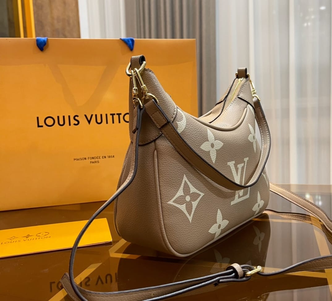 Louis Vuitton  Bagatelle Handbag Sets