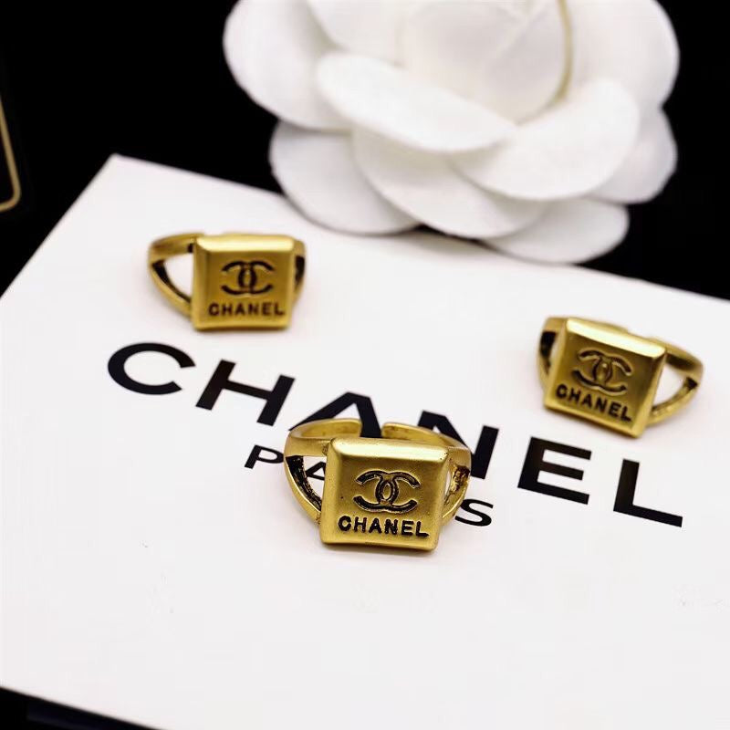 Chanel Ring