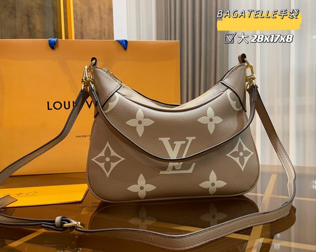 Louis Vuitton  Bagatelle Handbag Sets