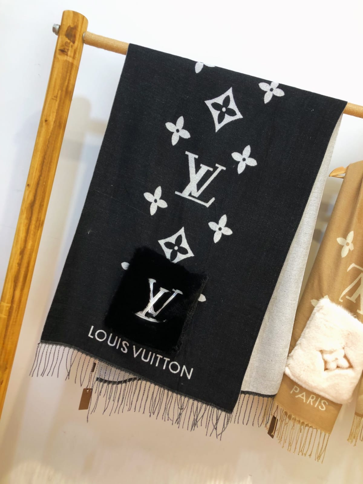 Louis Vuitton Scarf