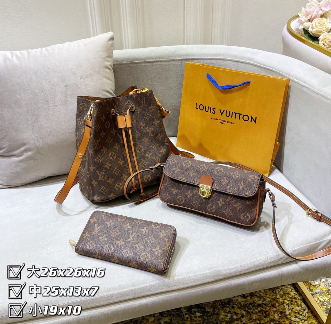 Louis Vuitton Néonoé Handbag Sets