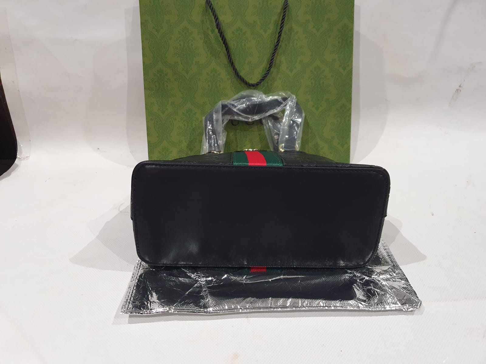 Gucci Ophidia Medium Top Handle Handbag