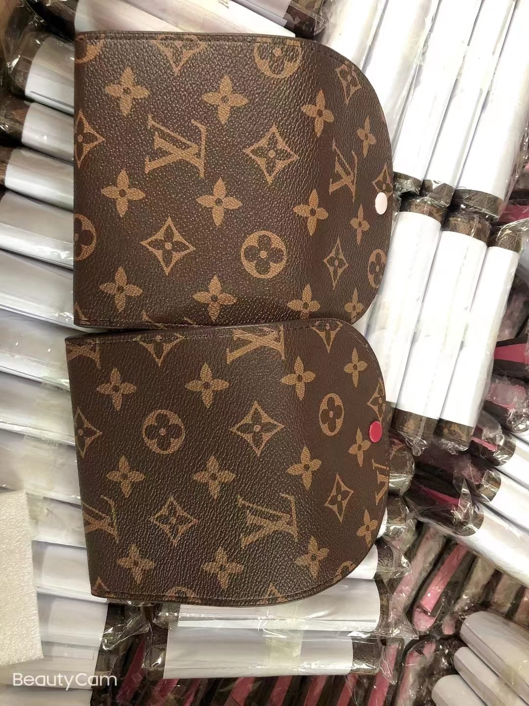 Louis Vuitton Wallet (Women)