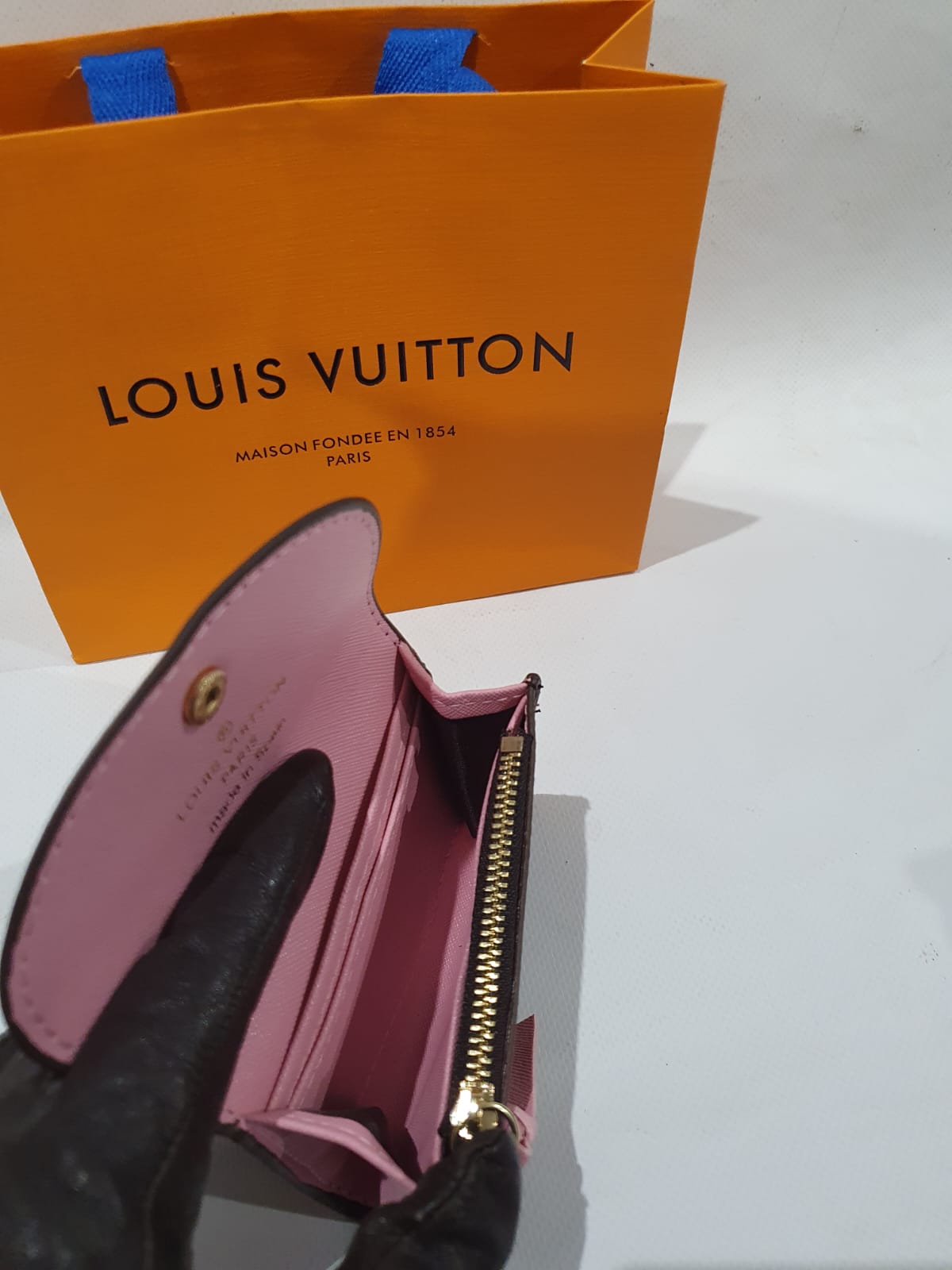 Louis Vuitton Wallet (Women)