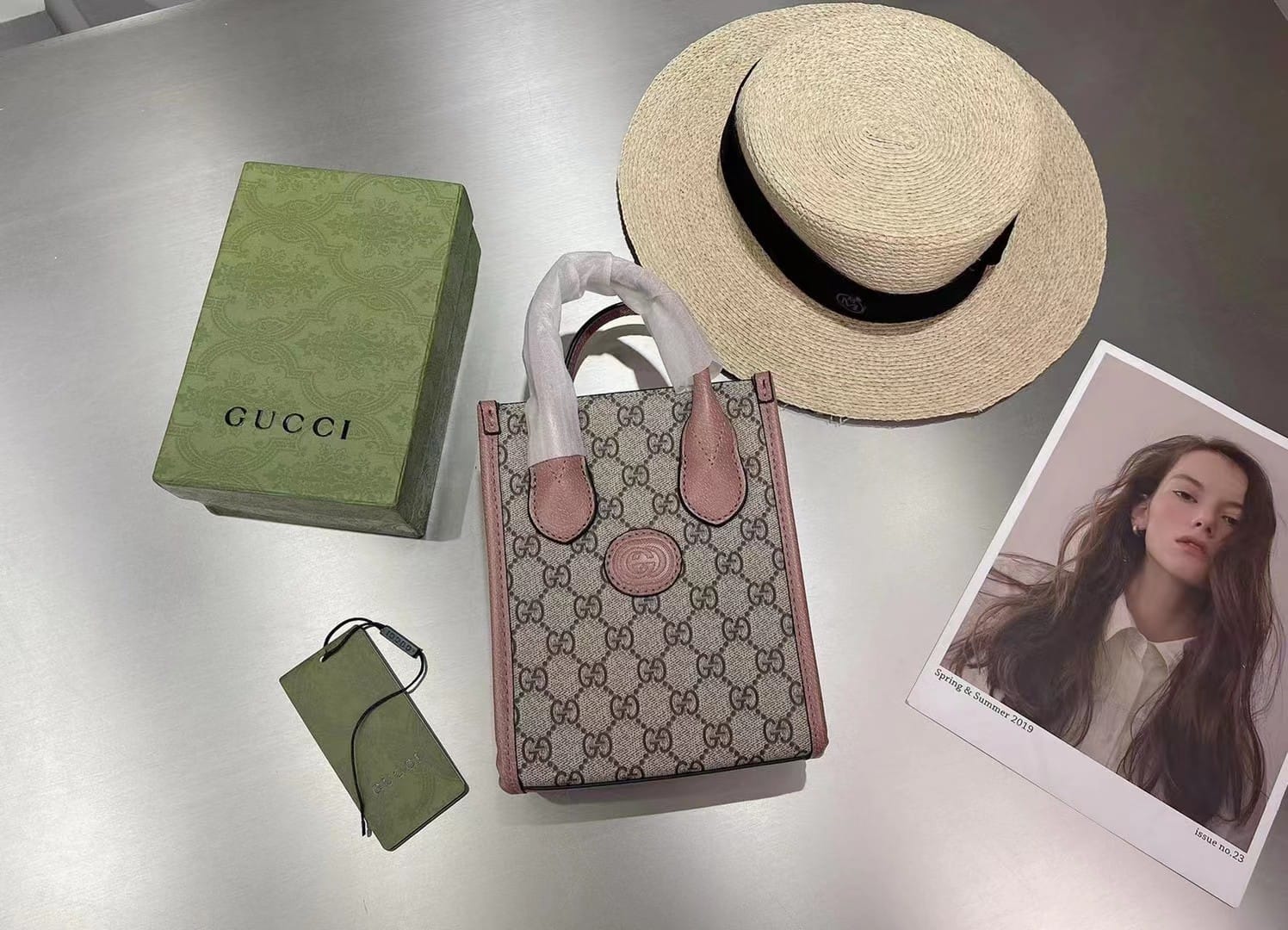 Gucci Canvas Tote Shopper Interlock  (Crossbody Shoulder) Handbag