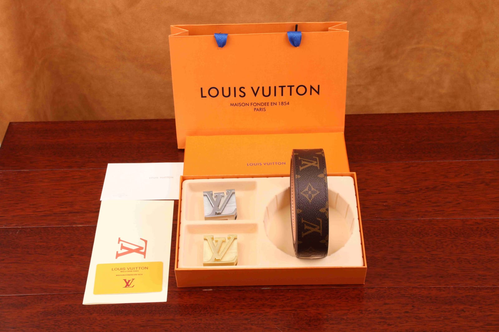 Louis Vuitton Belt Sets