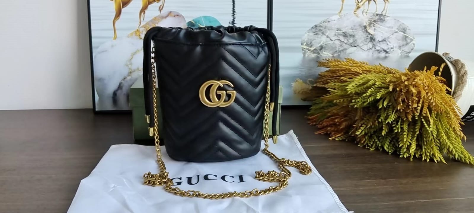 Gucci Marmont Bucket Handbag